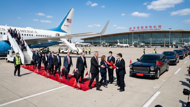 Chine : DeepSeek V4, visite Daines, véhicules électriques – le grand agenda sino-américain