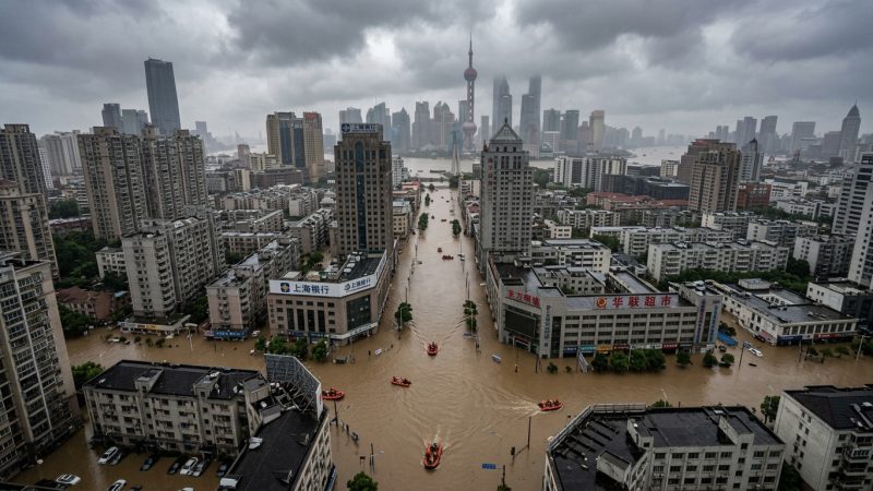 Typhon Dolphin : Shanghai sous les eaux, un million de personnes évacuées en Chine