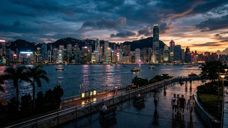 Hong Kong : deux militants condamnés pour avoir commémoré Tiananmen, l&rsquo;Europe réagit
